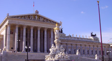 Wien mit Führungen auf Deutsch kennenlernen: Stadtführungen, Busrundfahrten, Schiffsrundfahrten